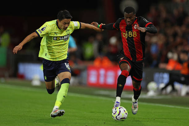 不仅巩固了 不仅巩固了