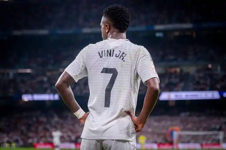 以五座金球 以五座金球