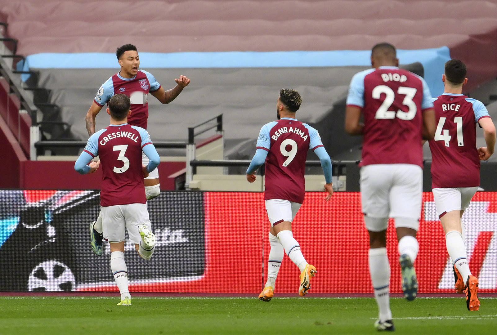 其扩大全球 其扩大全球