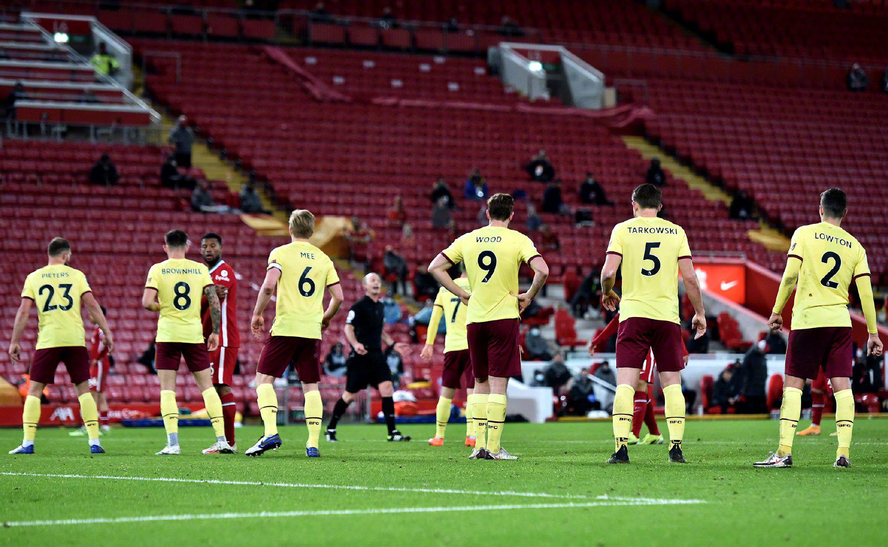 年对阵波特 年对阵波特